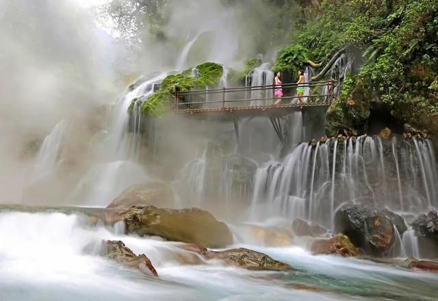 凉山冬日私藏路线，一天解锁“冰与暖”的双倍治愈