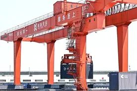 前5个月，怀化外贸进出口总值达60亿元 对非洲国家和中亚地区进出口实现倍增图片