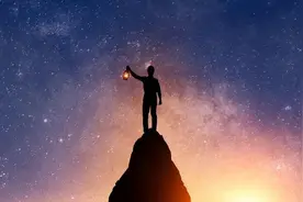 【深度】从起高楼到楼倾圮：过程中他们为什么不能见好就收？| 愉见伴读图片