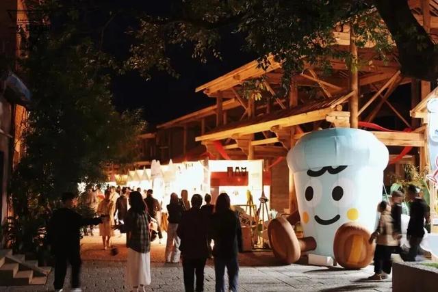 元旦游红河 | 脱口秀、篝火晚会，快来感受新年仪式感！