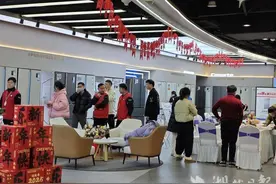 手机、平板等纳入以旧换新补贴 国补“升级”大礼包撬动江城消费热图片