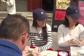 何以中国节 博物馆里沉浸式体验多彩清明食俗文化图片