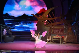 原创大型神话花灯剧《红葫芦》亮相云南省花灯剧院建院70周年惠民演出图片