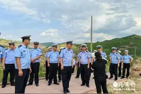 志丹县公安局交警大队党支部开展庆七一暨“学纪铸魂强党性， 赓续初心建新功”主题党日活动图片