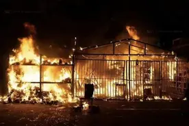 快递出意外谁买单？怎么理赔？律师这样说图片