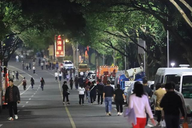 登高迎重阳！今夜，增城近3000人登高蕉石岭！