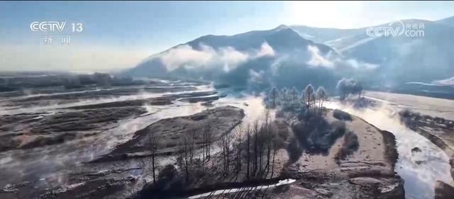 雾凇、冰川、彩林，山水画卷醉游人！各地冬日“限定版”美景纷纷“上线”