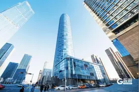 青岛服务业迈上万亿台阶之后，如何突破？图片