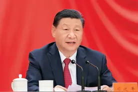 习近平：朝着建成科技强国的宏伟目标奋勇前进图片