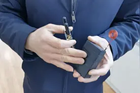 几十元网购“万能电子钥匙”，秒开一众电动自行车、汽车、电动门……图片