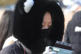 拍立得相机重出“江湖”图片