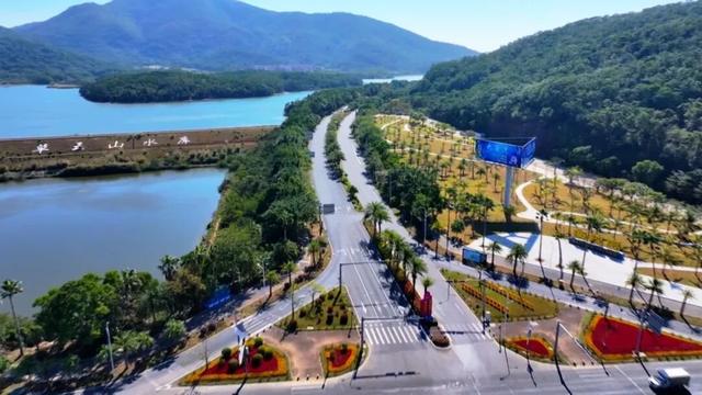 闸坡镇四条风貌带提质增颜