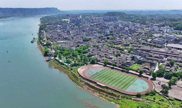 新华走笔丨江声灯影月亮田