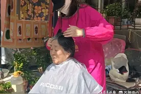 壹点公益｜上门义剪，志愿者为老人提供贴心服务图片
