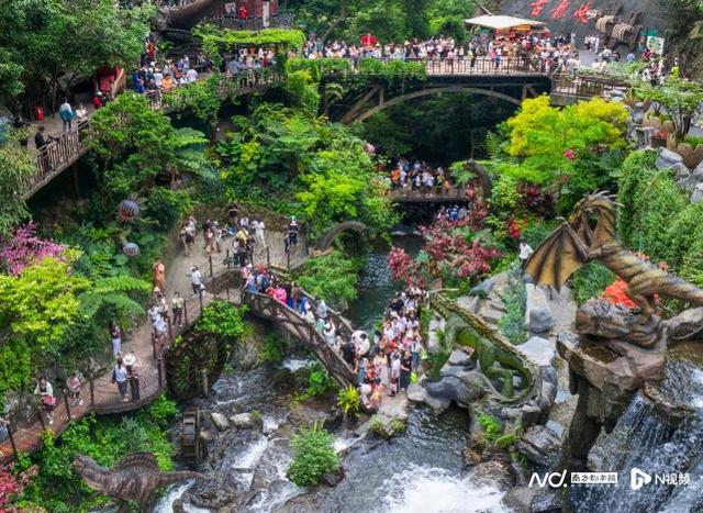 国庆假期首日，广东4A级及以上景区接待游客同比增6.1%