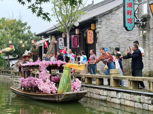 “双节”假期不断“上新” 宿豫解锁多元消费场景