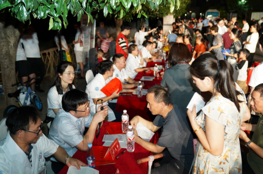 张家界空港口岸2025年出入境流量突破50万人次（更多）