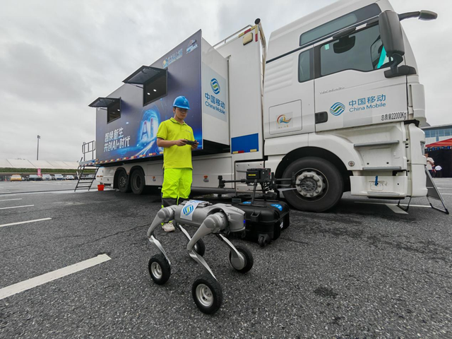 数字员工上线，5G新通话让中外沟通更顺畅……上海移动护航智慧进博