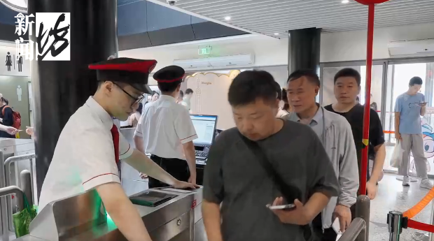 上海迪士尼,乐高乐园,东方明珠,豫园…纷纷加入↗游客惊呼"太实惠"！