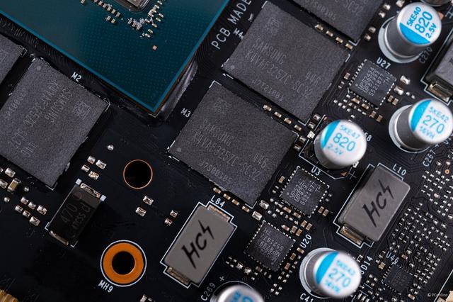 微星GeForce RTX 5080超龙SOC显卡评测：实力出众的“西装暴徒”