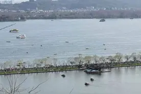 藏不住了，杭州人已经沸腾！接下来的西湖，真的顶级！图片