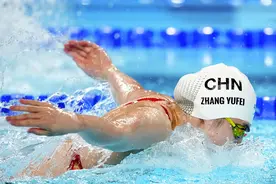 疼痛难忍一度考虑弃赛，张雨霏赛后感谢教练推了自己一把图片