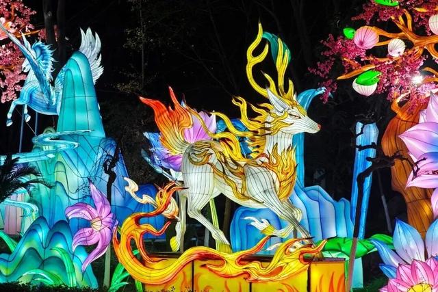 成都灯会集体官宣，期待值拉满~