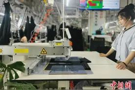从“制造”到“智造” 江西都昌服装产业提质升级图片