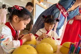 江夏区大桥中心幼儿园举办“月满中秋”游园活动图片