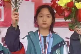 陕西13岁女孩失联已5天，当晚同学曾送她回家但她未进家门 警方：仍在搜寻图片