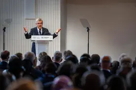 巴黎奥运会 | 奥林匹克运动蒸蒸日上——巴赫谈奥运、AI和电竞图片