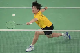 羽毛球“单打独苗”何冰娇闯入女单决赛！过程让人意外……图片