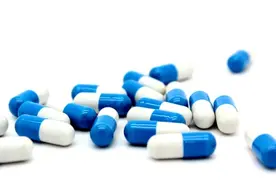 抗生素就是消炎药？千万别过度使用抗生素！阿莫西林、头孢属于……图片