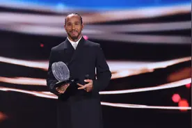 汉密尔顿将离开梅赛德斯，明年转投法拉利冲F1八冠王图片