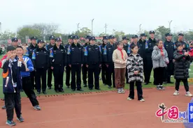 以警之拳，护航成长 峨眉二小携手四川省雷马屏监狱开展国防教育活动图片