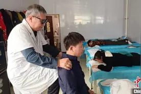 这家按摩院院长，30年免费培训约3000名残疾人学员图片