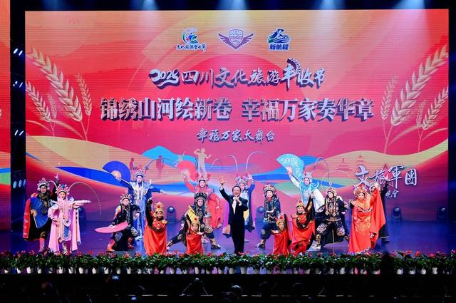 黄国林：捕捉时代脉动 开启波澜壮阔 “新航程”