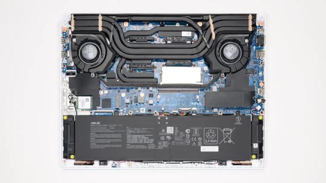 聊一款首发RTX 5070的主流游戏本