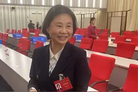 两会问计  |  虞晓贞代表：邀请技术界教育界专家共研AI教育应用场景图片