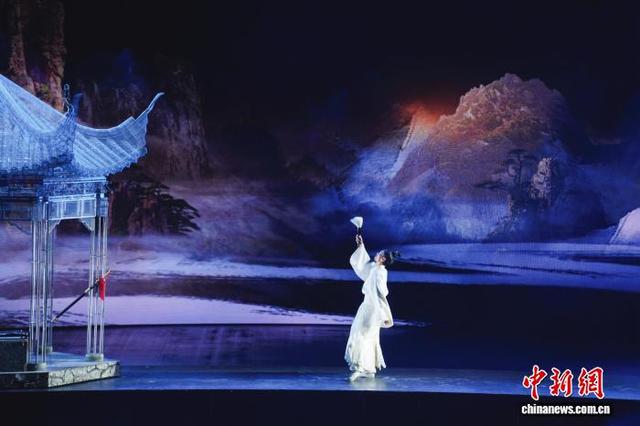 第十五届安徽国际文化旅游节开幕 五大文化同台演绎