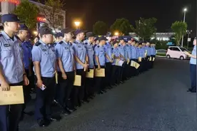 隐姓埋名潜逃二十多年！落网！图片