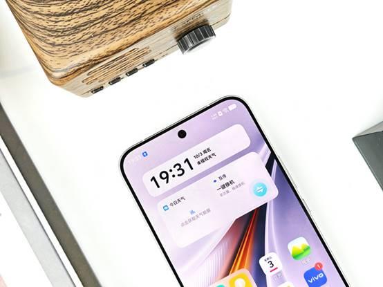 iQOO 15图赏：经典与创新的完美融合
