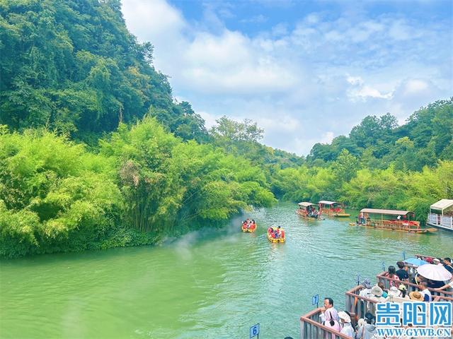 游客量增长五成多！7月以来天河潭景区吸引游客超60万人次