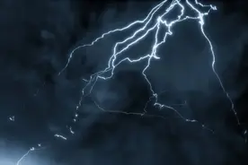 贵阳一夜闪电超5万次！来看如何正确防雷图片