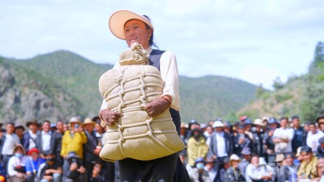 “人文古道・金色洛隆”活动圆满举行