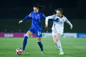 （体育）足球——欧冠女足：皇家马德里不敌切尔西图片