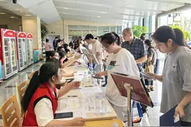 全方位培养轨道交通技能人才 成都轨道交通职业学院喜迎首届新生图片