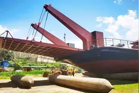 千吨级货船即将下水 东川港年内建成图片