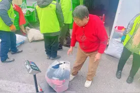 王哥庄街道：旧衣物回收焕新颜图片