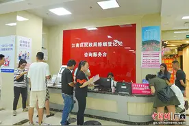 南宁市江南区民政局全面保障“七夕”婚姻登记工作图片